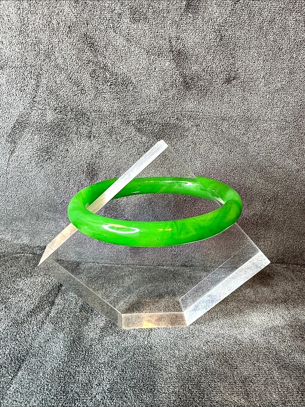 Green Glass Bangle Bracelet Like New